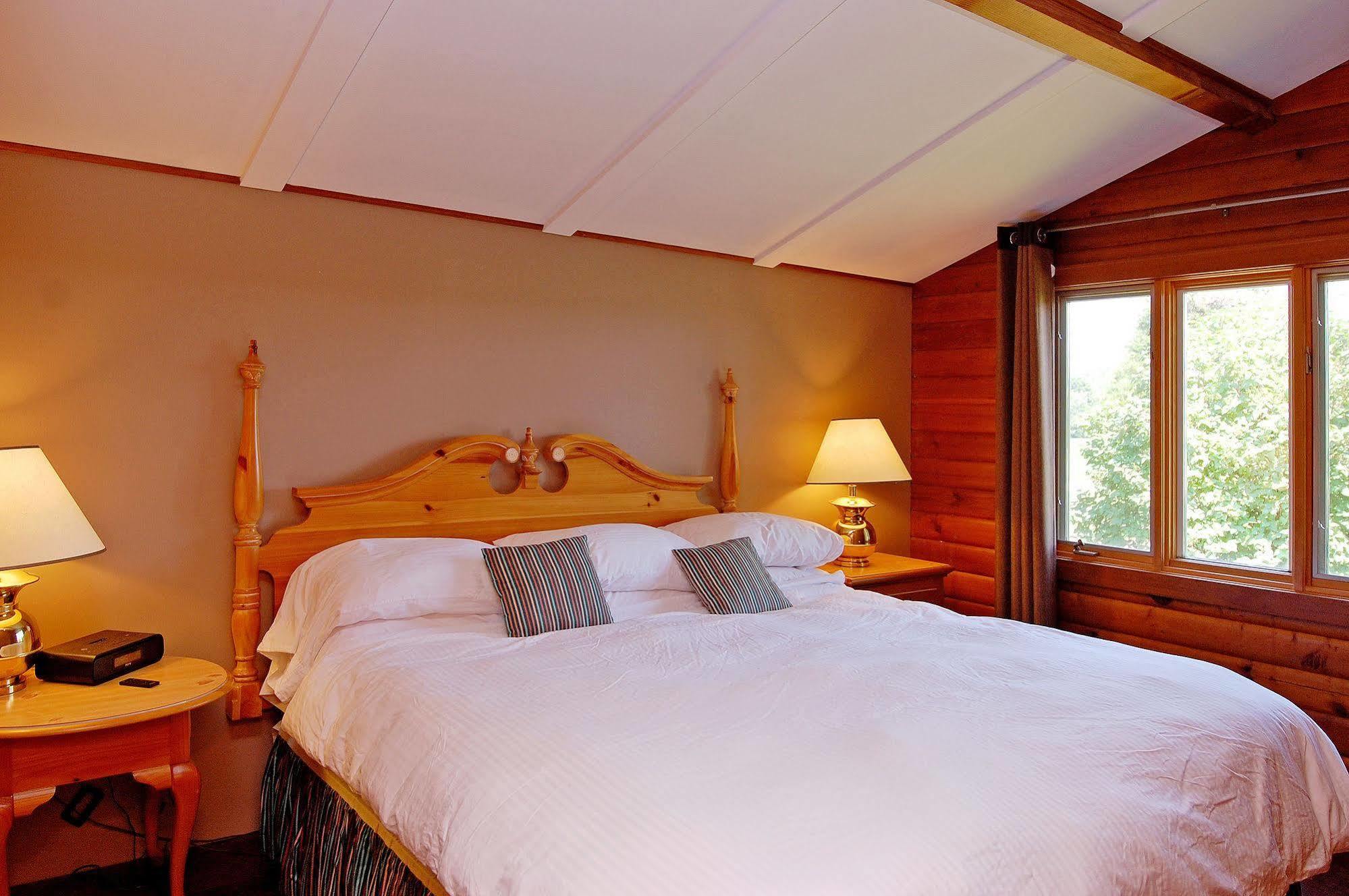 Eganridge Resort, Golf Club & Spa Bobcaygeon Exterior foto