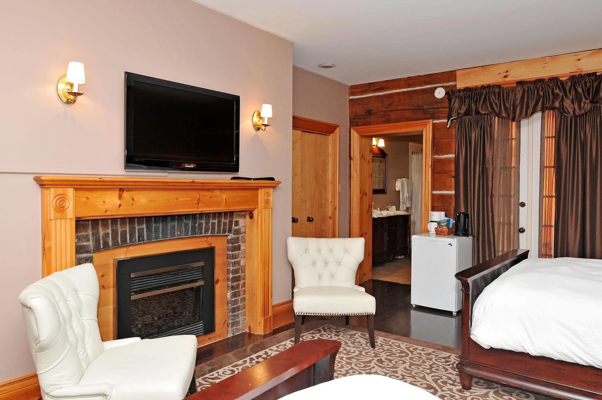 Eganridge Resort, Golf Club & Spa Bobcaygeon Exterior foto